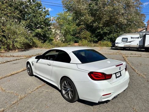 Used 2020 BMW M4 Convertible RWD image 10