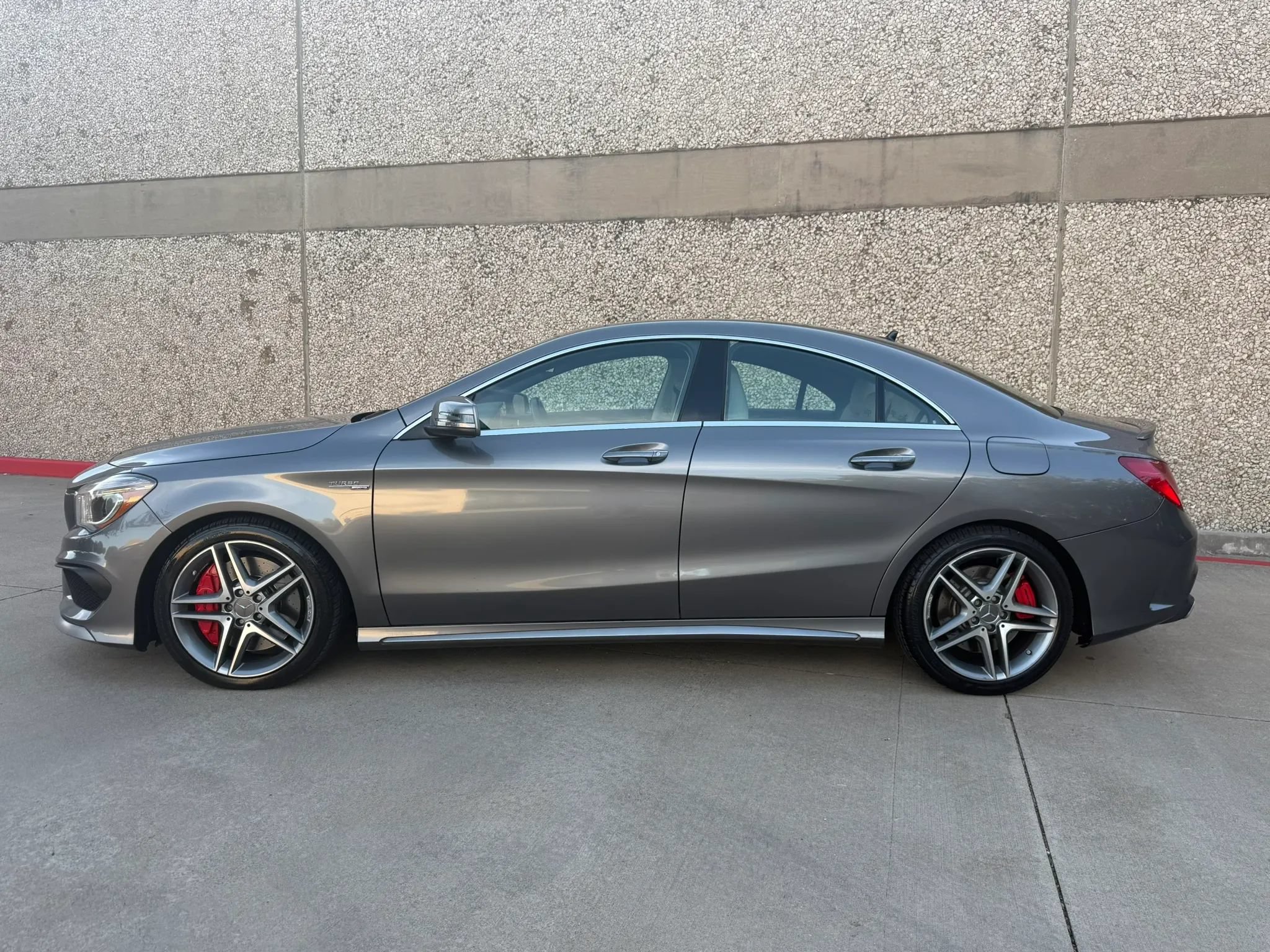 Used 2015 Mercedes-Benz CLA 45 AMG 4MATIC image 3
