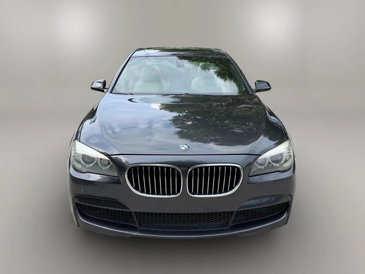 Used 2013 BMW 750Li RWD image 3