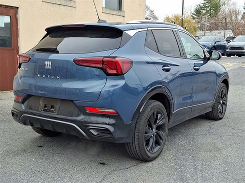 Used 2024 Buick Encore GX Sport Touring image 6