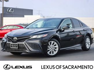Used 2022 Toyota Camry SE video 1