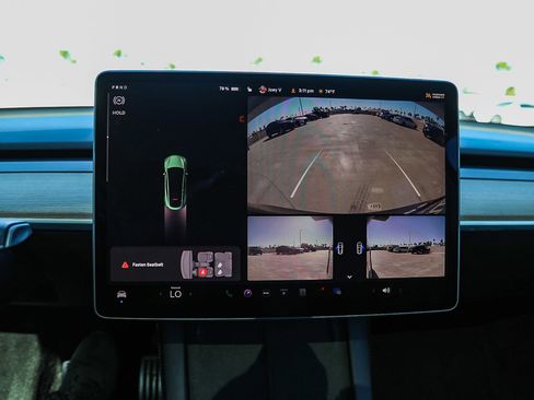 Used 2022 Tesla Model Y Performance image 22