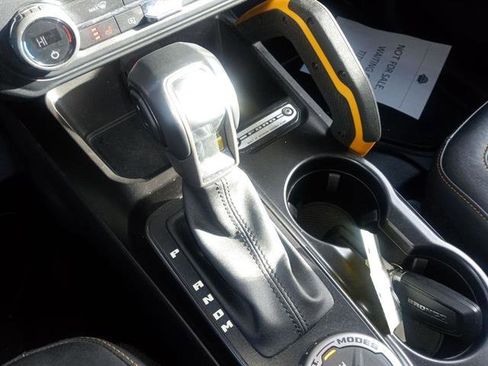 Used 2021 Ford Bronco Badlands image 50