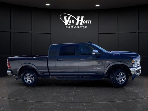 Used 2021 RAM 2500 Laramie AWD/4WD image 2