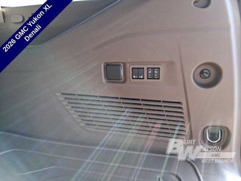 New 2026 GMC Yukon XL Denali w/ LPO, Floor Liner Package AWD/4WD image 23