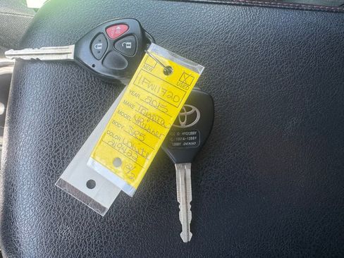 Used 2015 Toyota 4Runner Trail image 12