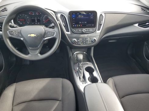 Used 2023 Chevrolet Malibu LT FWD image 11