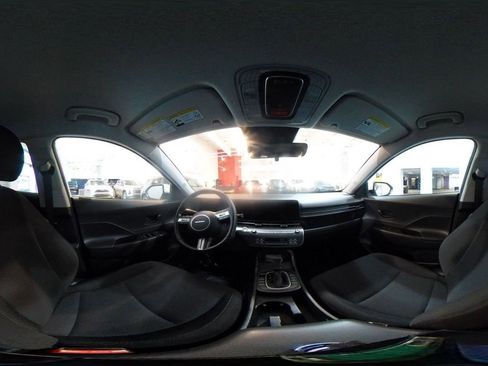 Used 2025 Hyundai Kona SEL image 42