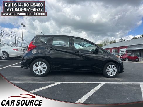 Used 2018 Nissan Versa Note SV image 3