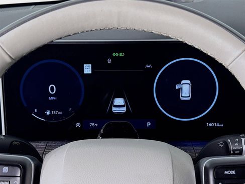 Used 2025 Hyundai Santa Fe Calligraphy image 13