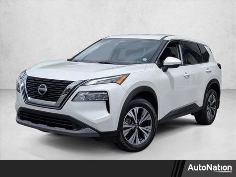 Used 2021 Nissan Rogue SV FWD image 1