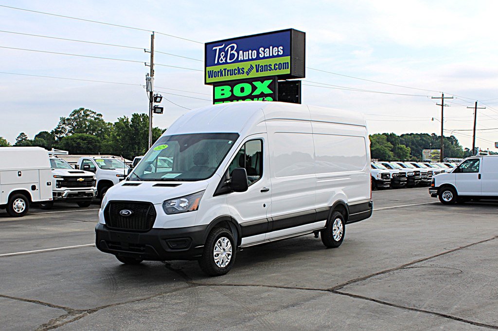 Used 2025 Ford Transit 350 148 High Roof Extended RWD image 2