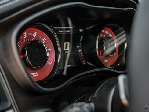 Used 2023 Dodge Challenger SRT Hellcat RWD image 34