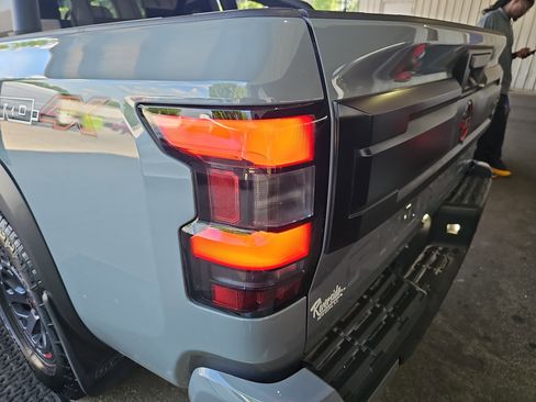 Used 2025 Nissan Frontier PRO-4X w/ Pro Premium Package AWD/4WD image 35