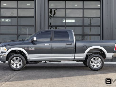 Used 2016 RAM 2500 Laramie image 4