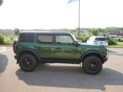 Certified 2023 Ford Bronco Wildtrak AWD/4WD image 4