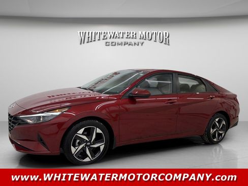 Used 2023 Hyundai Elantra SEL w/ Convenience Package image 1