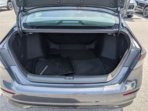 Used 2024 Honda Accord Touring image 12