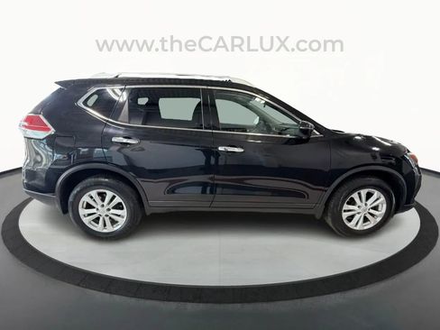 Used 2016 Nissan Rogue SV w/ SV Premium Package image 8