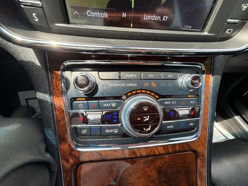 Used 2020 Lincoln Continental Reserve AWD/4WD image 25