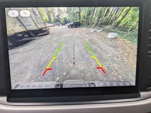 Used 2022 Ford F150 Lightning Pro image 34