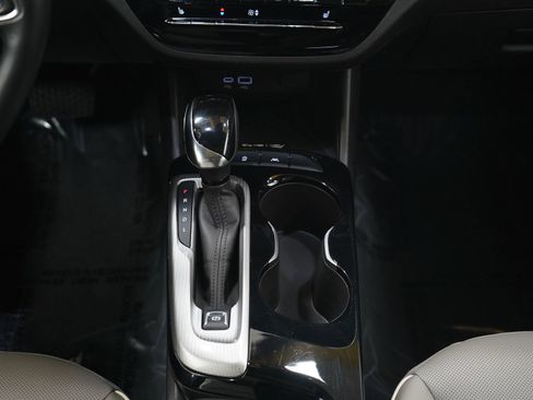 Used 2024 Buick Envista Avenir image 18