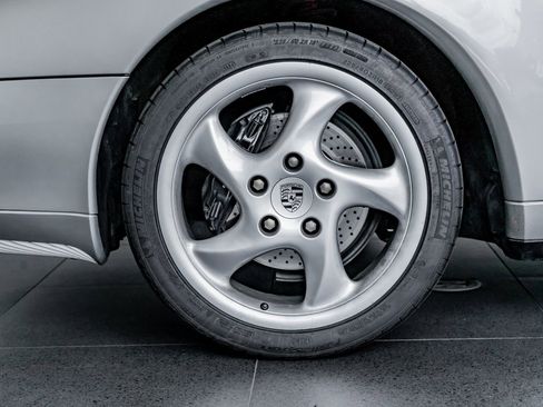 Used 1997 Porsche 911 Carrera image 11