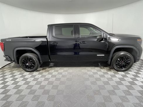 Used 2025 GMC Sierra 1500 Elevation image 6