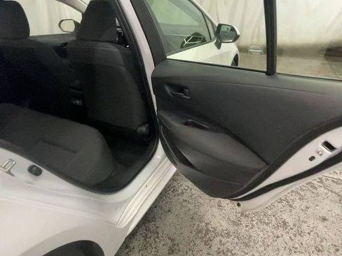 Used 2023 Toyota Corolla LE w/ Carpet Mat Package (TMS) FWD image 22