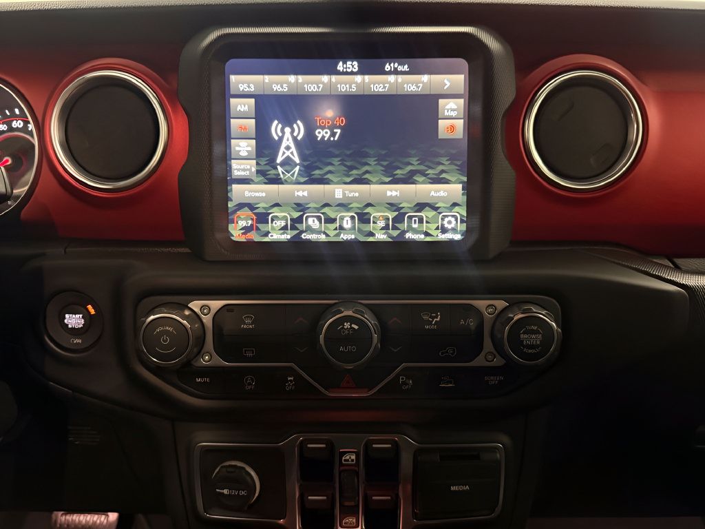 Used 2021 Jeep Gladiator Rubicon AWD/4WD image 26