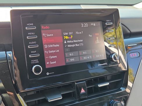 Used 2022 Toyota Camry LE image 22