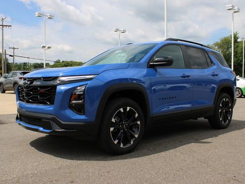 New 2026 Chevrolet Equinox RS w/ Convenience Package III FWD image 11