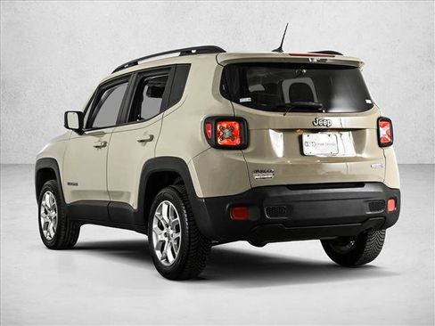 Used 2015 Jeep Renegade Latitude image 8