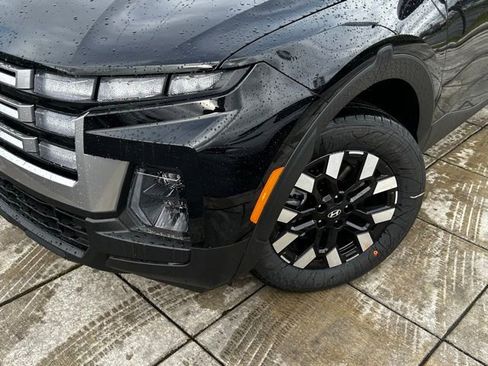 New 2026 Hyundai Santa Cruz SE AWD/4WD image 2
