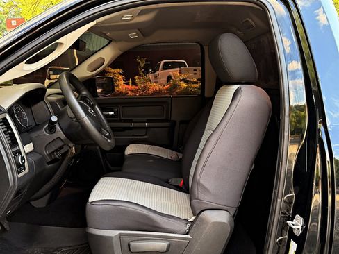 Used 2012 RAM 1500 Express RWD image 9
