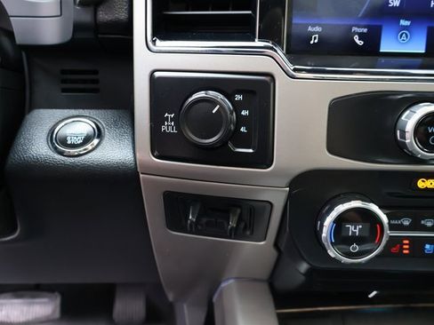 Used 2022 Ford F250 Lariat w/ Lariat Ultimate Package image 27