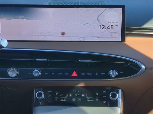 New 2026 Genesis GV70 2.5T Advanced image 16