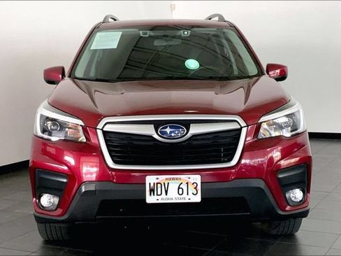 Used 2021 Subaru Forester Premium AWD/4WD image 3