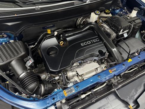 Used 2020 Chevrolet Equinox LT image 45