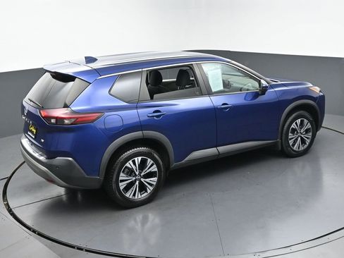 Used 2022 Nissan Rogue SV FWD image 34
