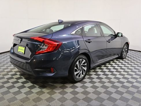 Used 2018 Honda Civic EX image 7