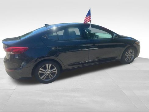 Used 2017 Hyundai Elantra Sedan FWD image 22