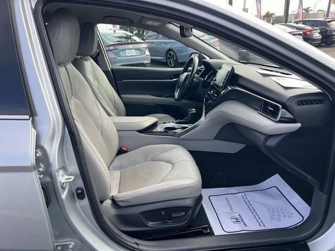 Used 2023 Toyota Camry XLE FWD image 28