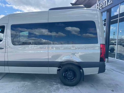 New 2025 Mercedes-Benz Sprinter 2500 image 4