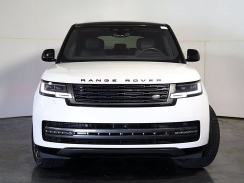 Used 2023 Land Rover Range Rover SE AWD/4WD image 9