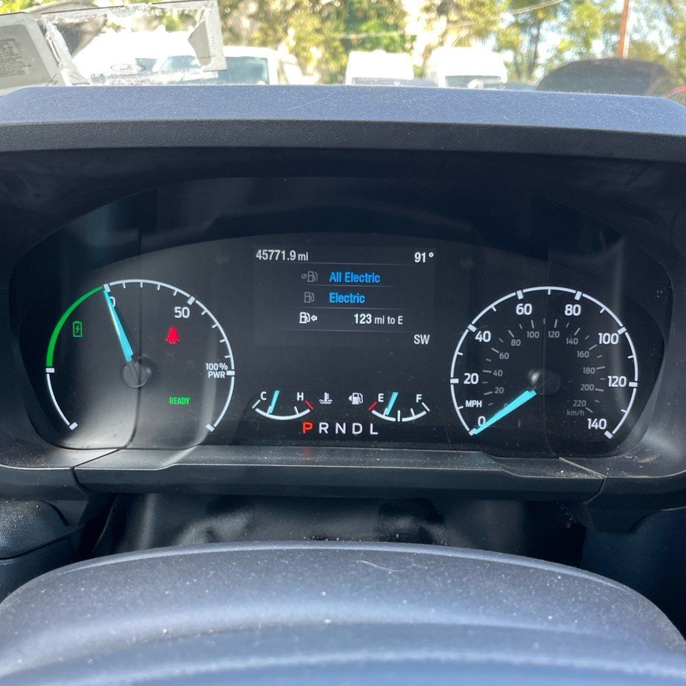 Used 2023 Ford Maverick XL FWD image 18
