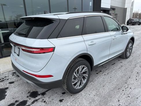 New 2026 Lincoln Corsair Premiere image 3