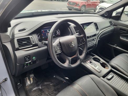 Certified 2022 Honda Passport TrailSport image 11