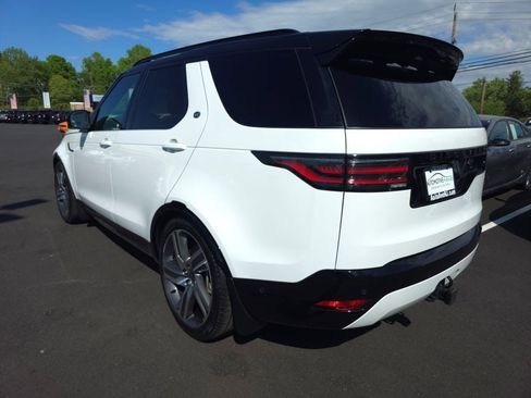 Used 2023 Land Rover Discovery HSE R-Dynamic AWD/4WD image 10