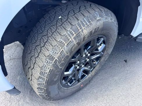 Used 2025 Ford F150 XLT w/ Equipment Group 301A Standard AWD/4WD image 4